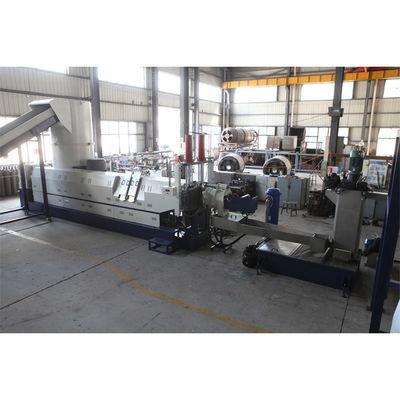 Máquina de reciclaje de pelletización de plástico de tornillo único 75 KW para una producción precisa y consistente