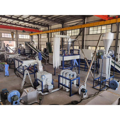 Línea de lavado de botellas de PET racionalizada 490kw Máquina de reciclaje de plástico industrial 500 - 3000kg/h