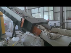 Eliminatorio de polvo de plástico